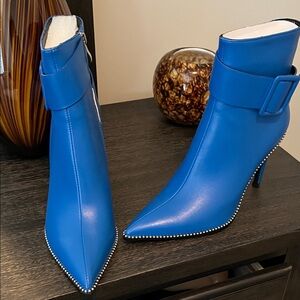 Elegant Blue Ankle Boots
